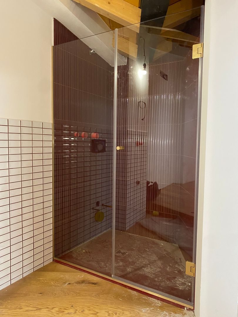 Box doccia porta battente vetro trasparente